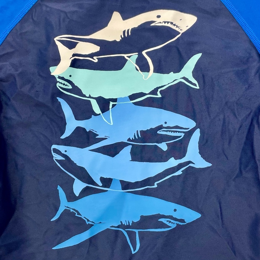 Hanna Andersson Sharks Rash Guard Boys 2 2T 80/85 cm Swim Shirt Navy Blue Summer - Picture 2 of 4